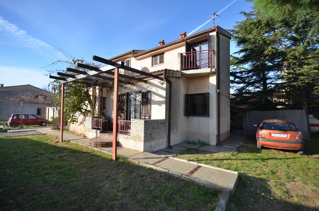 Apartments Jasminka Μεντουλίν Εξωτερικό φωτογραφία